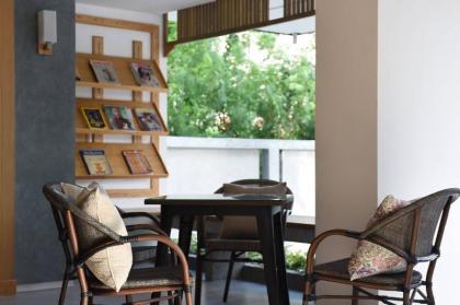 Home Inn Hotel - image 5