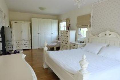 15mins Suvarnabhumi Private Pool Villa 3 bedrooms - image 8