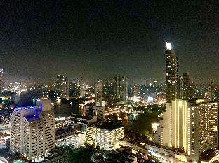 Luxury Room with River view in Central of Bangkok - main image