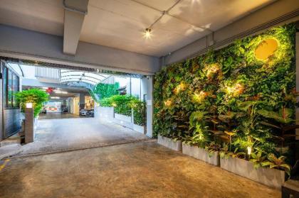 Penyos Service Apartment - image 20