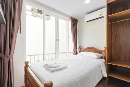 Standard Double Bed (SDB)-Royale 8 Ville - image 18