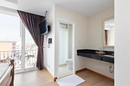 Standard Double Bed (SDB)-Royale 8 Ville - image 7