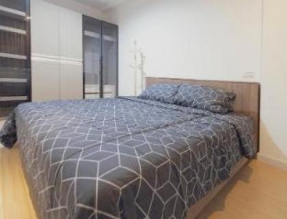 Condo TC GREEN 40sqm 1 BR WITH WiFi POOL & GYM - image 12