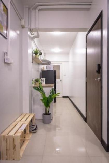T1 Large Room Full kitchen 1 minute to BTS - image 2