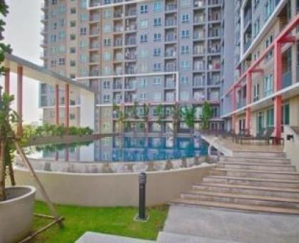 Modern Swimming Pool View @ Rich park Taopoon
