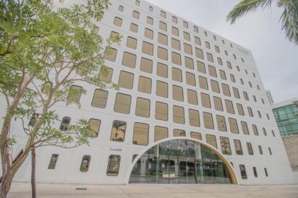 Justice Hotel - image 18