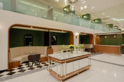 Justice Hotel - image 20