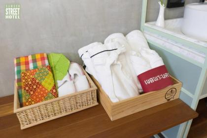 Samsen Street Hotel (SHA Extra Plus) - image 11
