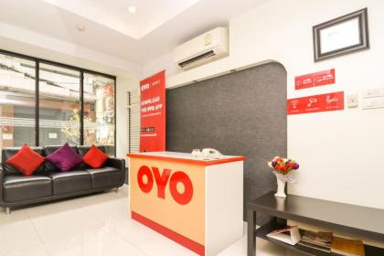 OYO 225 Premier Place Bangkok - image 11