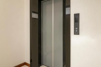 OYO 225 Premier Place Bangkok - image 16
