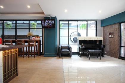 Super OYO 483 Pannee Hotel Khaosan - image 20