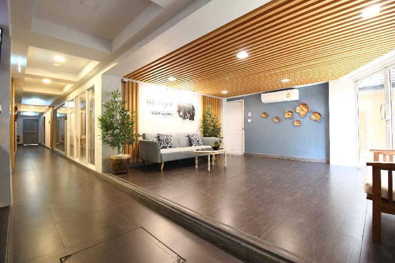 Super OYO 483 Pannee Hotel Khaosan - image 7
