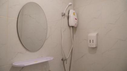 Nara Hostel Don Mueang - image 13
