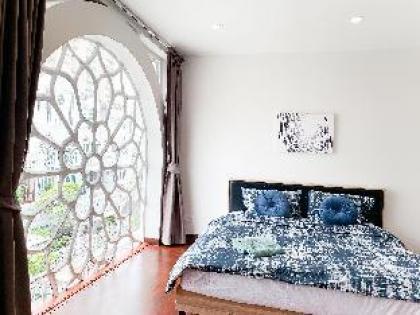 Family Friendly! Hot spot in Bangkok cozy house! - image 12