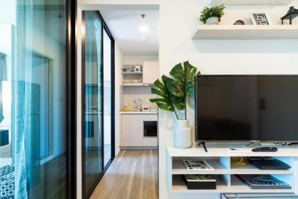 Cozy Hideaway Room near BTS Kaset & DMK airport