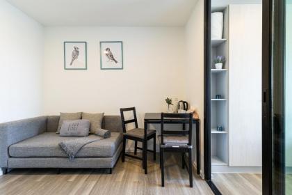 Cozy Hideaway Room near BTS Kaset & DMK airport - image 3