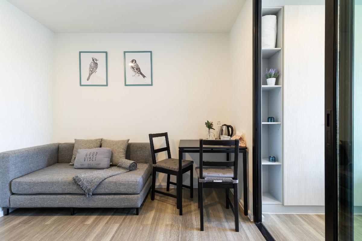 Cozy Hideaway Room near BTS Kaset & DMK airport - image 3