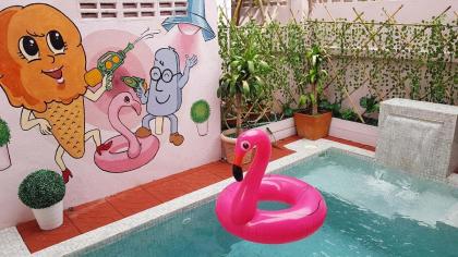 101@Sukhumvit. simple HOUSE small POOL near BTS Bangkok 