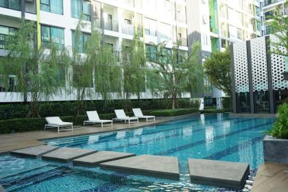 15 quiet studio  on nut-BTS 7-11nearby  