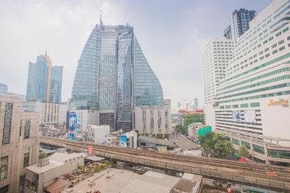 Terminal 21 BTS/MRT Asoke Good 4 Family 2BR/2Bath - image 2