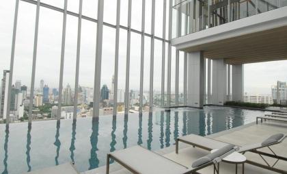 Nana BTS Luxury Studio City View Lovely Sky Pool