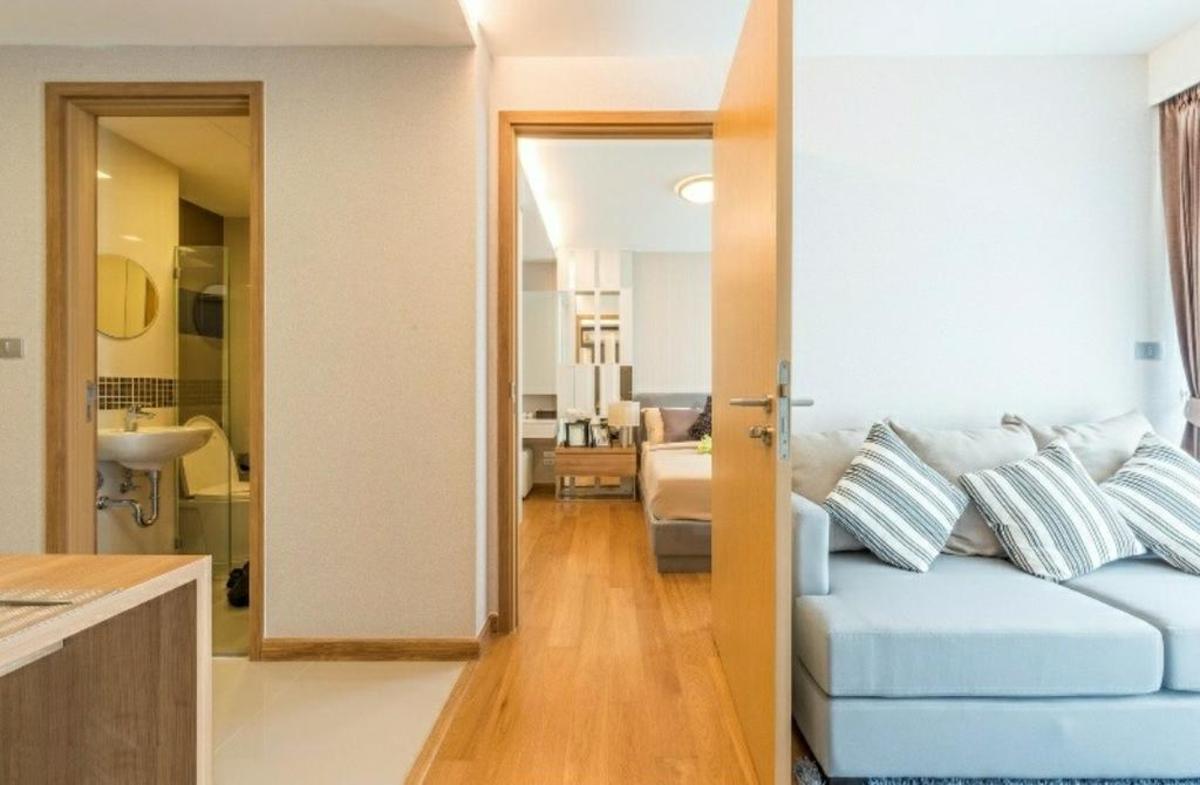 Cozy Moment 2 Beds BTS Nana / Asok MRT Sukhumvit - image 2