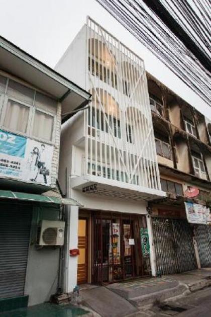 B2 Large  Comfort full kitchen near MRT Bangson