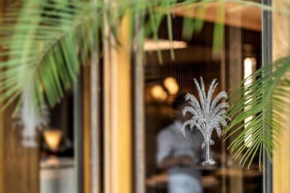 Four Seasons Hotel Bangkok at Chao Phraya River - image 16