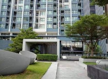 The Base Rama 9 - modern 1 BR condo - image 6