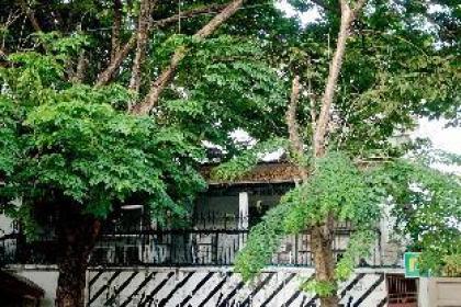  Relax in a Grand Living Space in Sathorn - image 16
