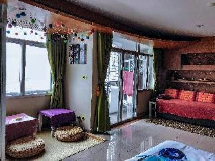 120sqm2BR&3BED@BTS Phra Khanong  local food street - image 9