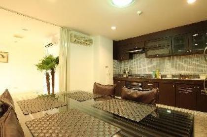 2BR. Spacious 140 Sqm BTS 5 min Central Located - image 9
