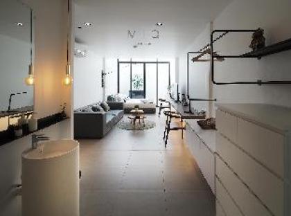 MIQ Home/Silom BTSMRT/Wifi 300MB/NETFLIX/16pax - image 19