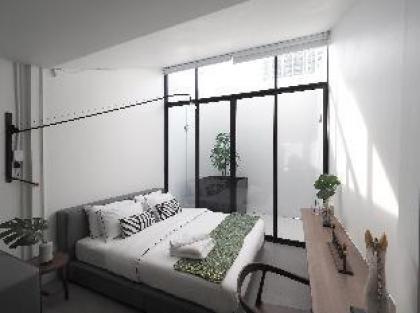 MIQ Home/Silom BTSMRT/Wifi 300MB/NETFLIX/16pax - image 20