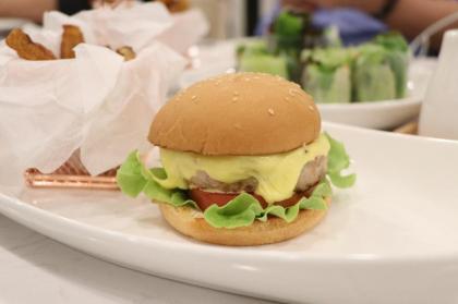 Ozone Hotel@Samyan Bangkok (SHA Extra Plus) - image 13