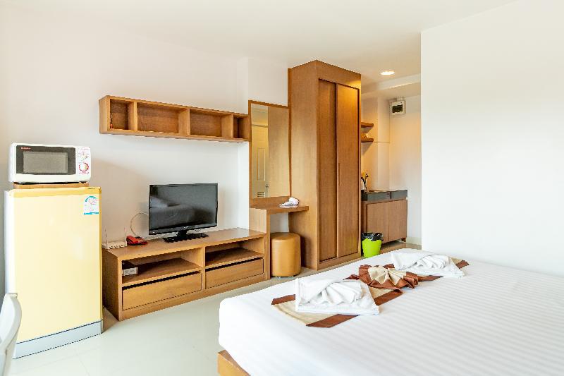 Ascella Sukhumvit 38 - image 4