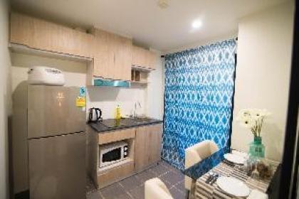 Exquisite Art and One-Bedroom Apartment - image 15