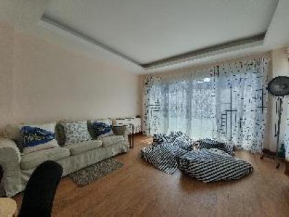 fourBR townhouse above 7-11 MRT Super Convenient - image 14