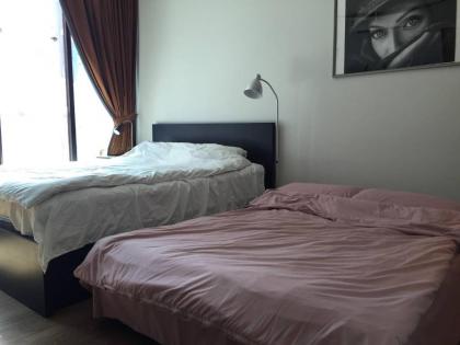 1br@bts E5skytop Pool@50ffree Pocketwifi#213 - image 12