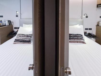 SOVA Hotel Bangkok - image 8