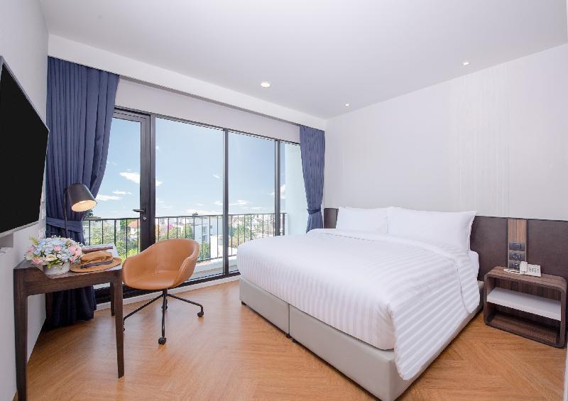 Amanta Hotel & Residence Sathorn (SHA Plus) - image 2