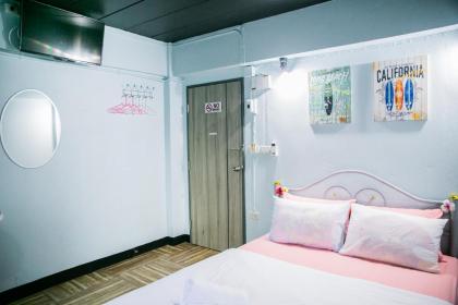 Bangkok Canale Home at Khaosarn - image 10