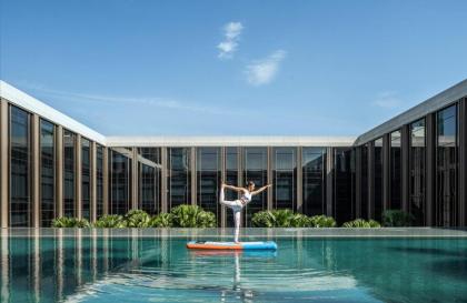 Four Seasons Hotel Bangkok at Chao Phraya River - image 10
