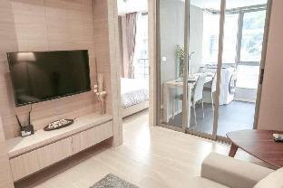 SII luxury condo in Silom BTS pool GYM wifi - image 2