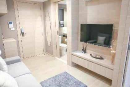 SII luxury condo in Silom BTS pool GYM wifi - image 8