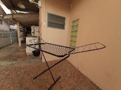 Kitchen& Carpark \\ DMK airport - image 13