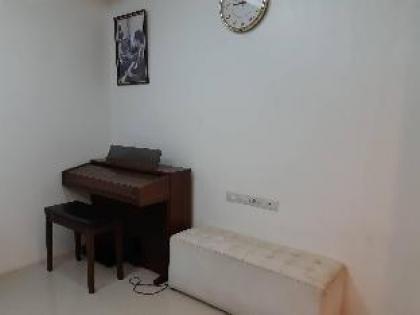 Modern Thai Style Private House Bangkok 