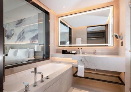 Carlton Hotel Bangkok Sukhumvit - SHA Extra Plus - image 5