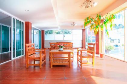 OYO 410 Diamond Boutique Hostel - image 16