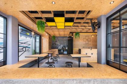 LOBSUEK Hostel u0e2bu0e25u0e1au0e28u0e36u0e01 u0e42u0e2eu0e2au0e40u0e17u0e25